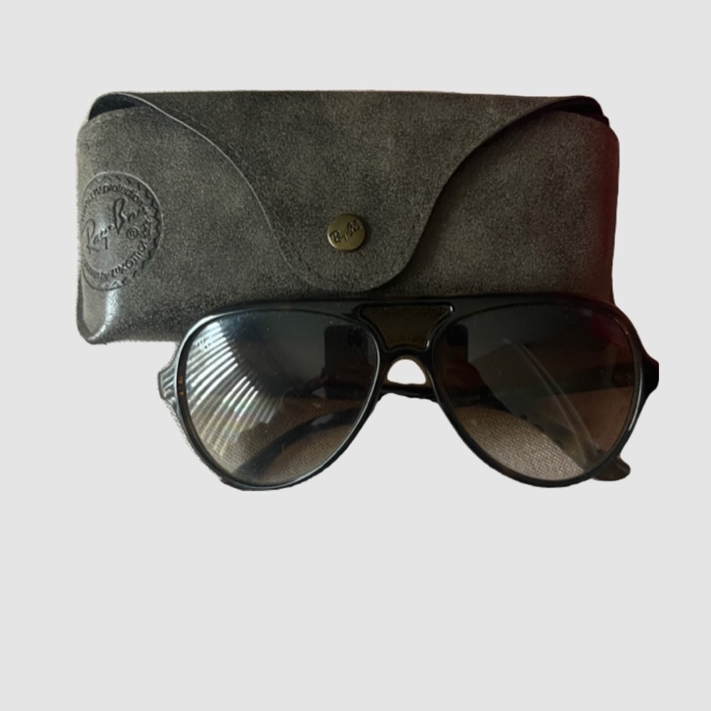 Ray Bans model: Cats 5000